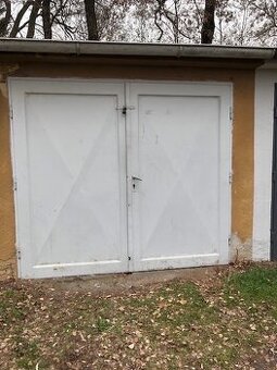 Prodej garáže Pod krocínkou Praha 9