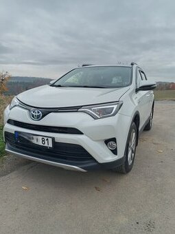 Toyota RAV4 hybrid 145kW