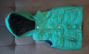 Chlapecká zateplená vesta 3-4 roky