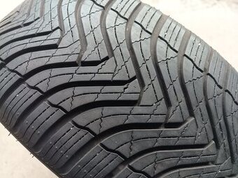 205/40 R18 GRIPMAX (2722)