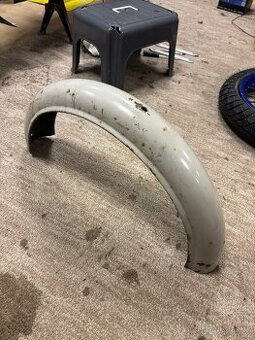 zadni blatnik na jawu 23 mustang