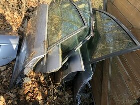 Audi A6 c6 sedan , rok 04-011 , víko kufru , dvere