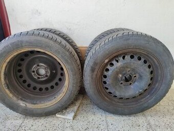 Zimní pneu + plech. disky