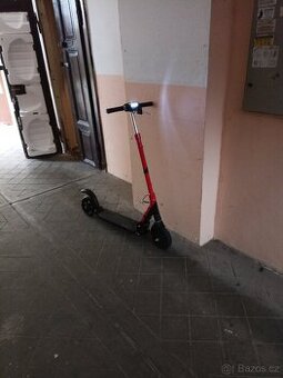 Elektrokoloběžka 35km/h za 950 Kč