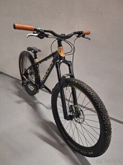 Kellys gibon 50 2019