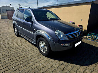 SsangYong Rexton 2.7 XDi 5V 121 kW 4X4