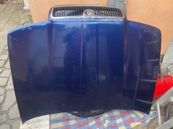 Kapota škoda octavia 1