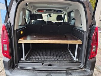 spací vestavba Berlingo