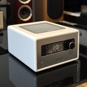 SONORO RADIO White