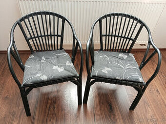 Ratanová křesla s podsedáky