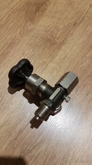 Zkušební tlakoměrový ventil