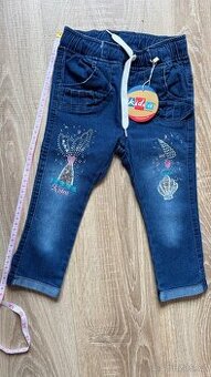 Nové džíny, velikost 92–98