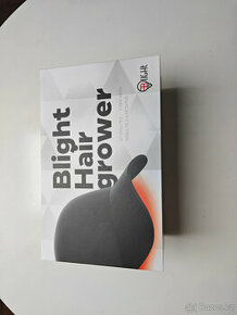 Kšiltovka s infračerveným světlem pro růst vlasů