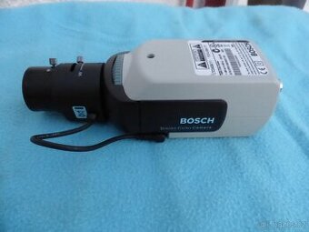 Digitální barevná kamera BOSCH se ZOOM objektivem