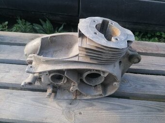 Bloky motora- kartre na Jawa 250 perák