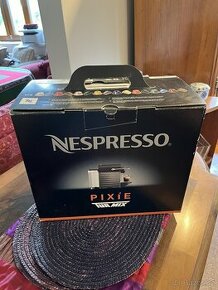 Kavovar Nespresso