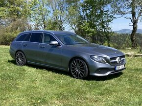 Mercedes E combi