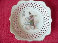 Starožitný talíř Furnishing porcelain wares - 1