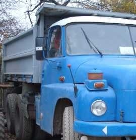 Tatra 148