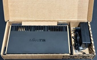 Prodáno - MIKROTIK RB4011iGS+RM Routerboard