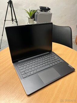 Výkonný 14” notebook Lenovo (i5, 16 GB RAM, 512 GB SSD)