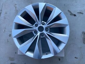 ŠKODA SUPERB III 3 2015-2024 ALU DISK KOLO 8J X 18" ET44