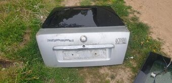 Kufrové dveře Octavia 1 liftback