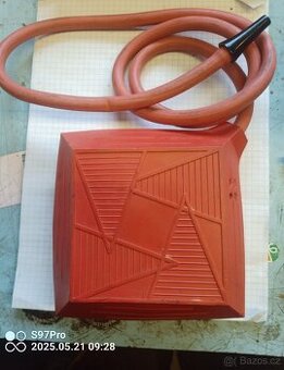 retro nožní pumpa / žabka CZECHOSLOVAKIA