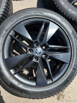 5x112 R17 Škoda Superb 3 černé