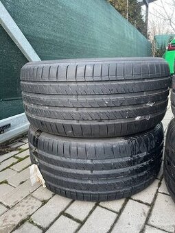 Letní gumy 275/40/20 - 1