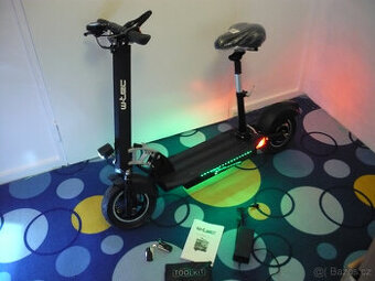 Elektrická koloběžka IN 23784 E-scooter W-TEC tendeal 10"