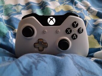 Xbox One ovladač