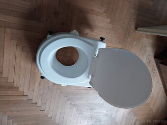 nástavec na wc