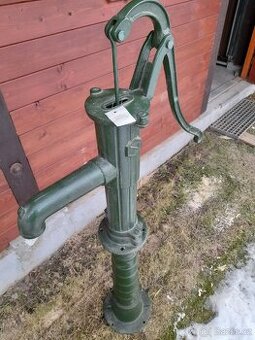 Ruční pumpa