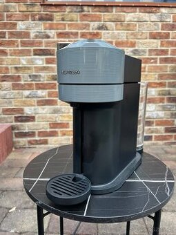 Kávovar nespresso Vertuo Next
