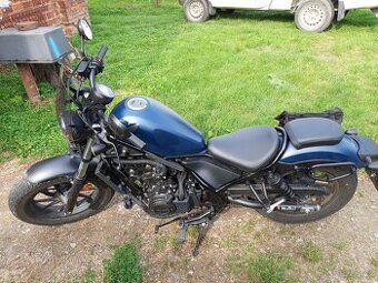 Honda rebel