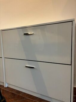 Botník - lesklý bílý (více kusů k dispozici)