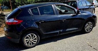 Megane 3 FL 1.2 velká výbava model 2017 málo najeto
