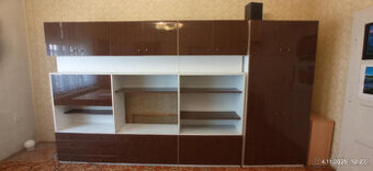 Obývací stěna hnědá zdarma