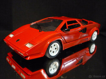 Lamborghini Countach 5000 Polistil 1/18