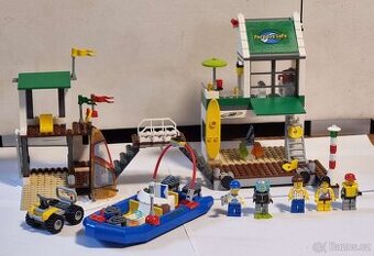 ⛵ LEGO City 4644 – Marina