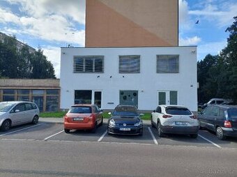 Pronajmu obchodní prostor Chrudim - 1