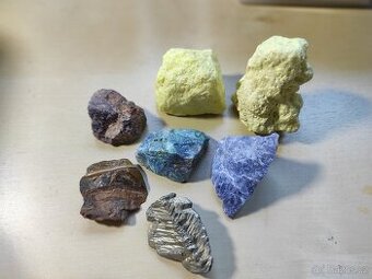 PRODÁM  VYBRANÉ MINERÁLY