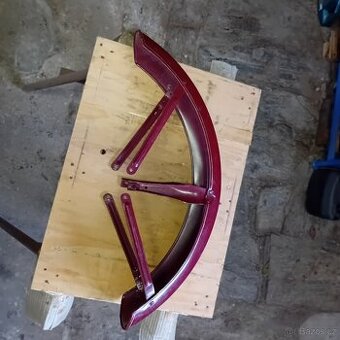 Blatník přední jawa 350 634