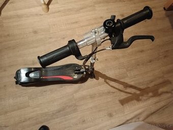 Dětská elektro koloběžka