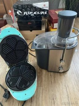 Odšťavňovač SENCOR nový a vaflovač ETA