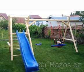 Detska zahradni houpacka se skluzavkou