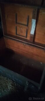 Dřevěné vojenské bedny