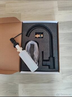 Kuchyňská dřezová baterie NOVÁ