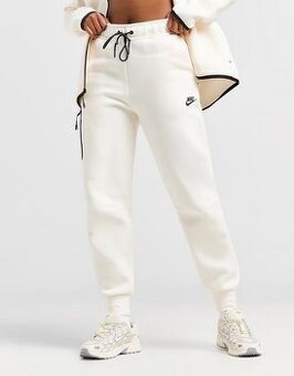 NIKE dámske tepláky - nové